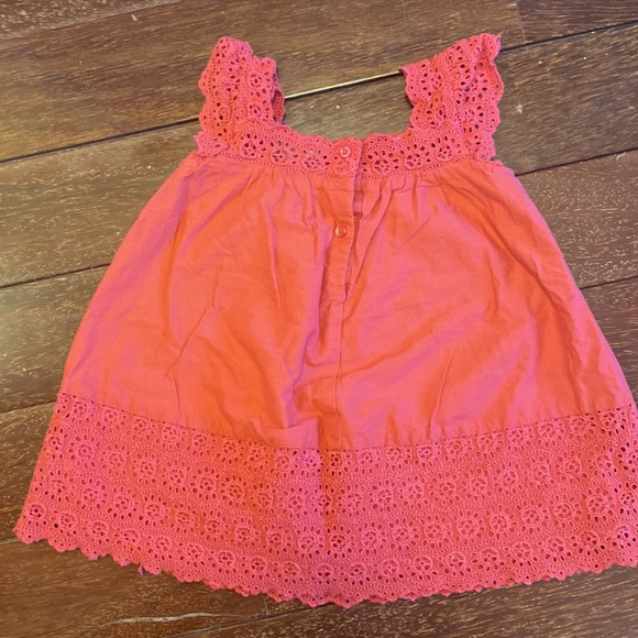 Bundle of spring/summer Baby Gap dresses and romper - 12-18 months - Picture 3 of 9